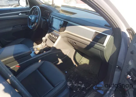 2023 Volkswagen Atlas Cross Sport 2.0T Sel R-Line Black from USA, damaged, VIN 1V2SC2CA6PC206219